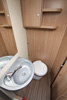 Sunlight A70 - Das Waschbecken und das WC